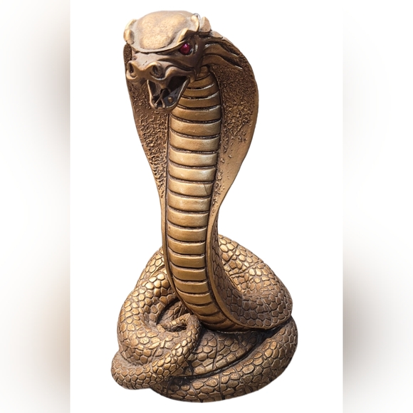 Universal Stauary Corp Art King Cobra Snake Plaster 6h Vintage 1967